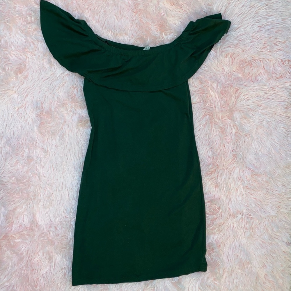 3/$10 💕 
Capella Mini Dress